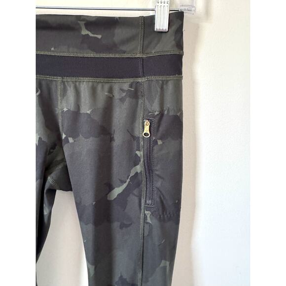 Lululemon Athletica Low Rise 29" Camouflage Workout Leggings Green Size 4 - Picture 3 of 5